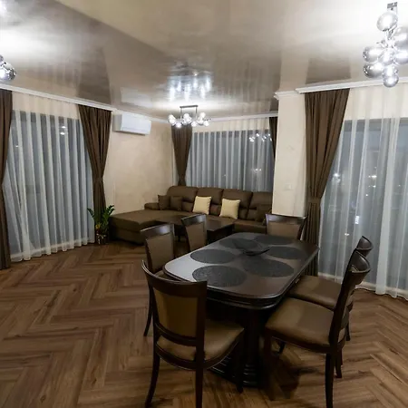Luxe Pana Апартамент Панагюрище