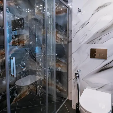 Luxe Pana Панагюрище